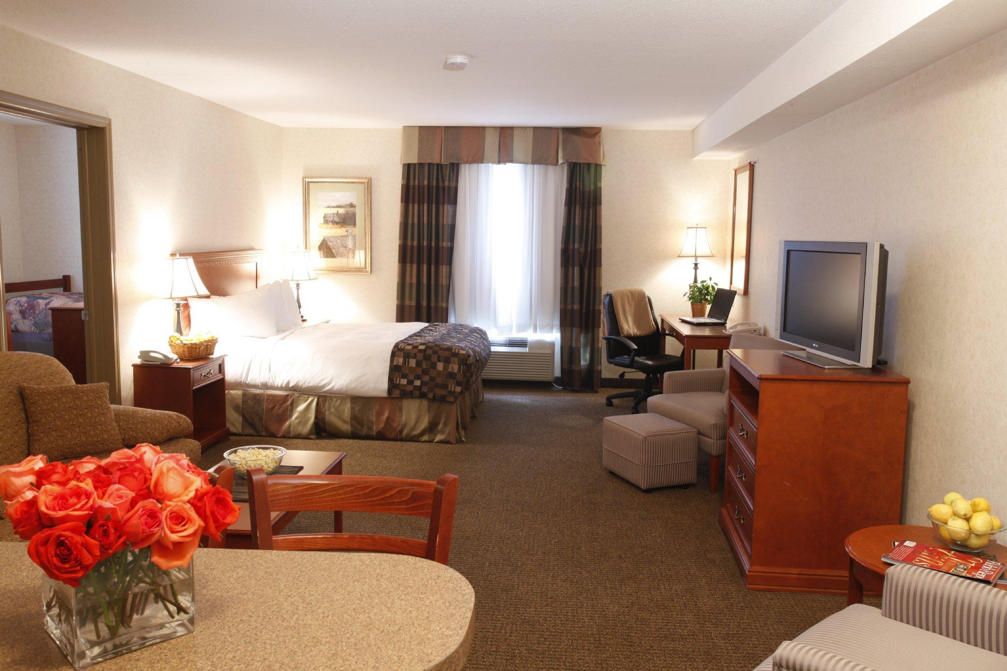 Quality Inn & Suites Grande Prairie Quarto foto